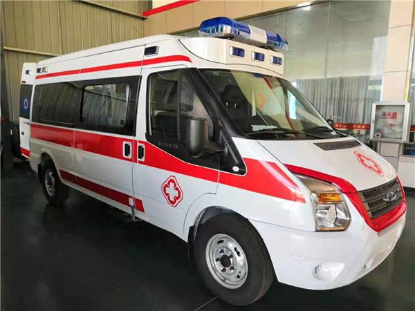 祁门县福特V362救护车